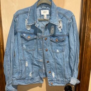 Forever 21 F21 Denim Distressed Jacket Button Up
